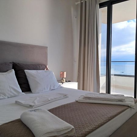 Ideal Sea View Apartment Vlorë Buitenkant foto